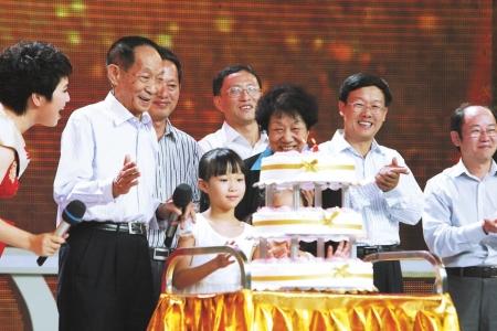 90大寿，袁隆平许下生日愿望